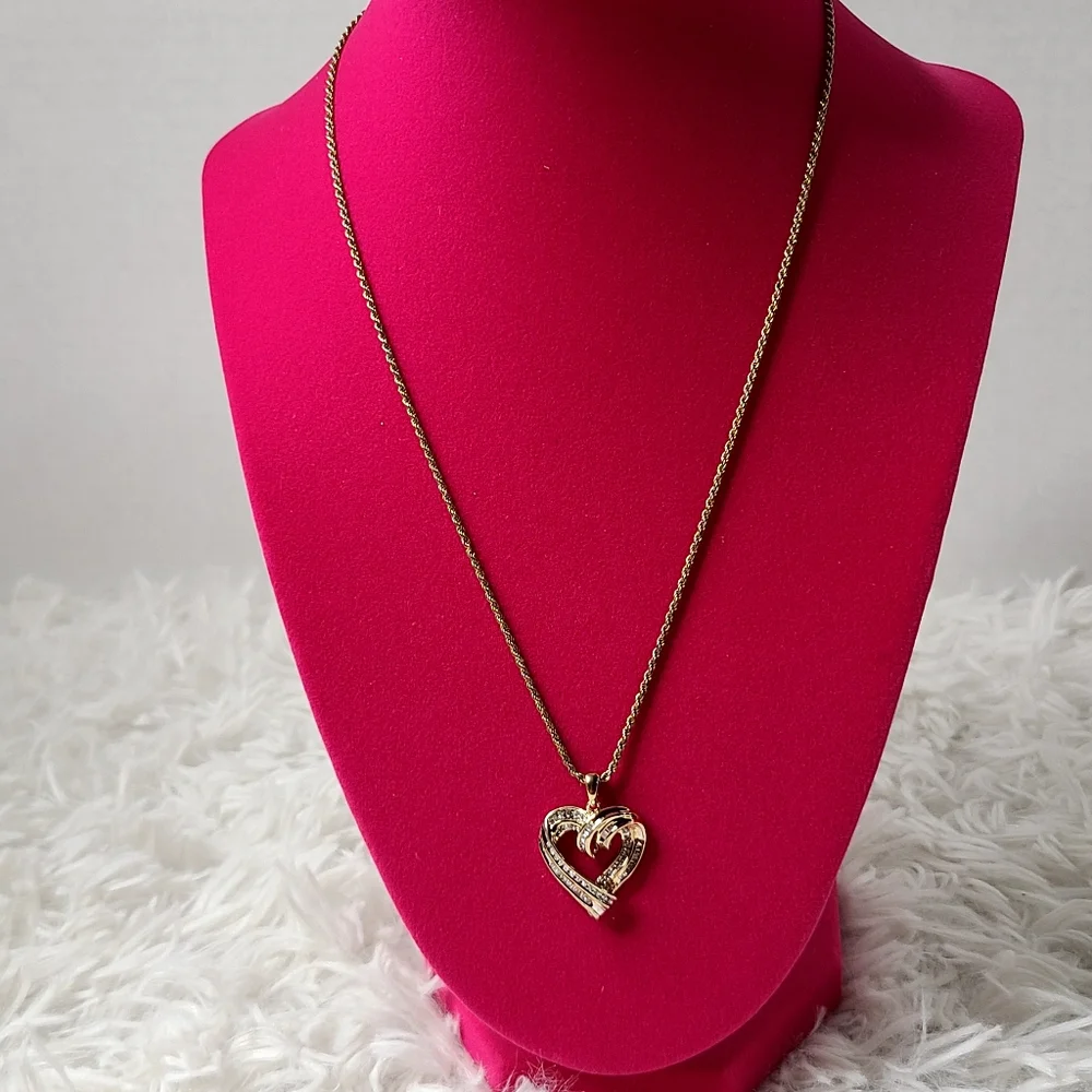 Danecraft Diamond Heart Necklace